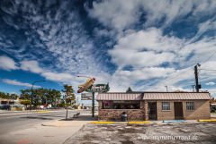 Cicero Henry's Drive In